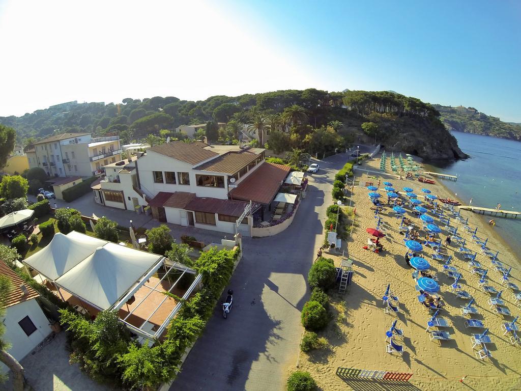 Frank'S Hotel Capoliveri  Exterior foto