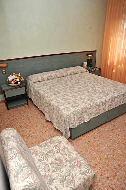 Frank'S Hotel Capoliveri  Exterior foto